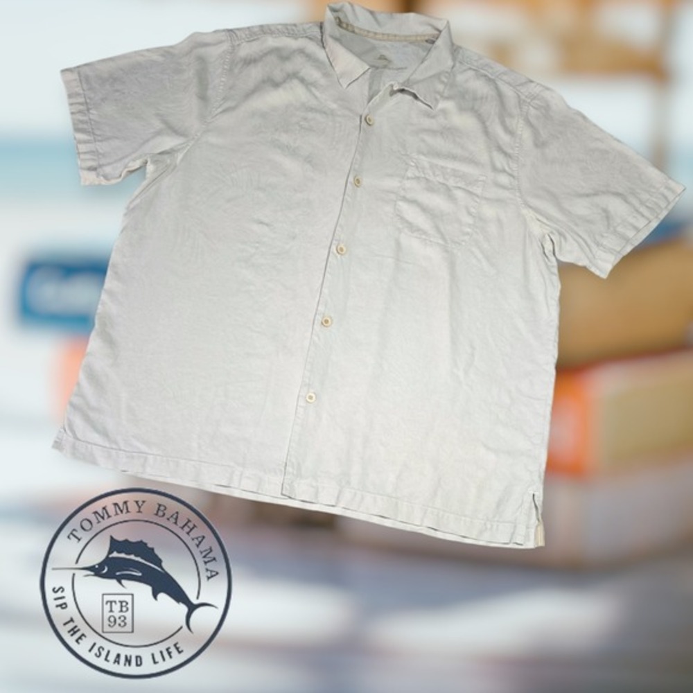 Tommy Bahama Men's 100% Silk Jacquard Button Front Camp Shirt Ivory L